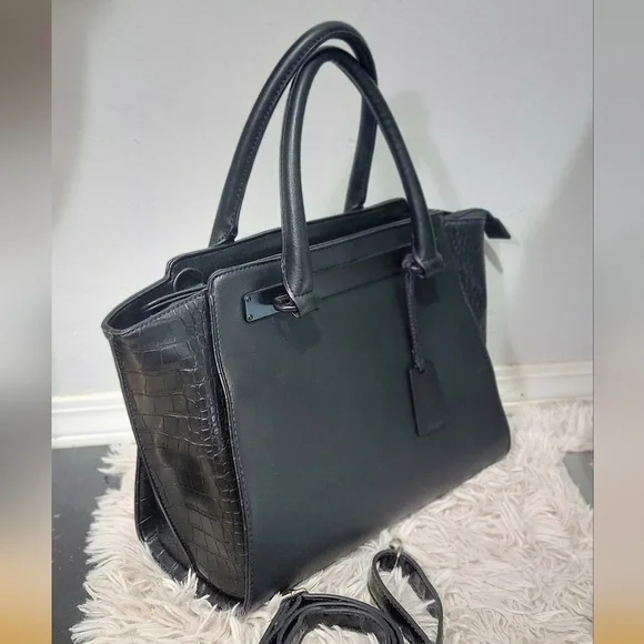 Aldo Black Hand /Cross Body Bag - Picture 6 of 16